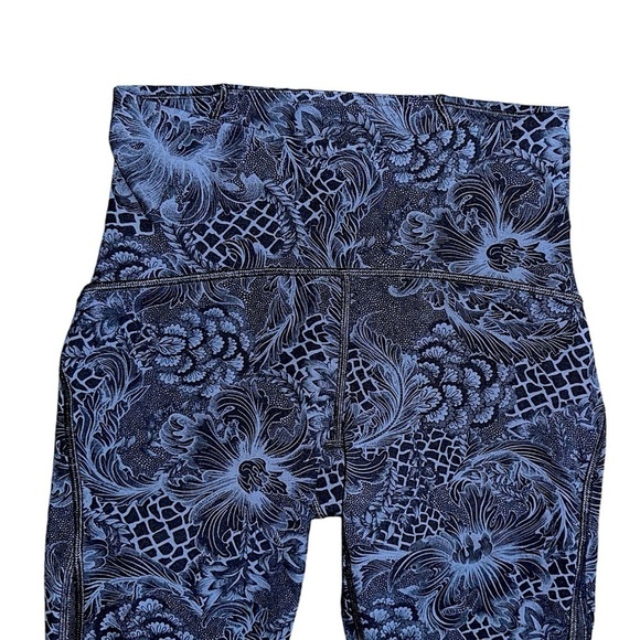 Lululemon Train Times High Rise Mesh Crop 17" in Nouveau Mach Blue Black Sz 4 - Picture 7 of 10